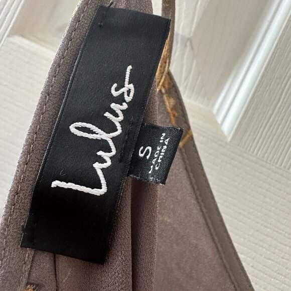 Lulus Feeling Freesia Gray Floral Print Maxi Dress Size Small READ missing butto - Picture 5 of 11